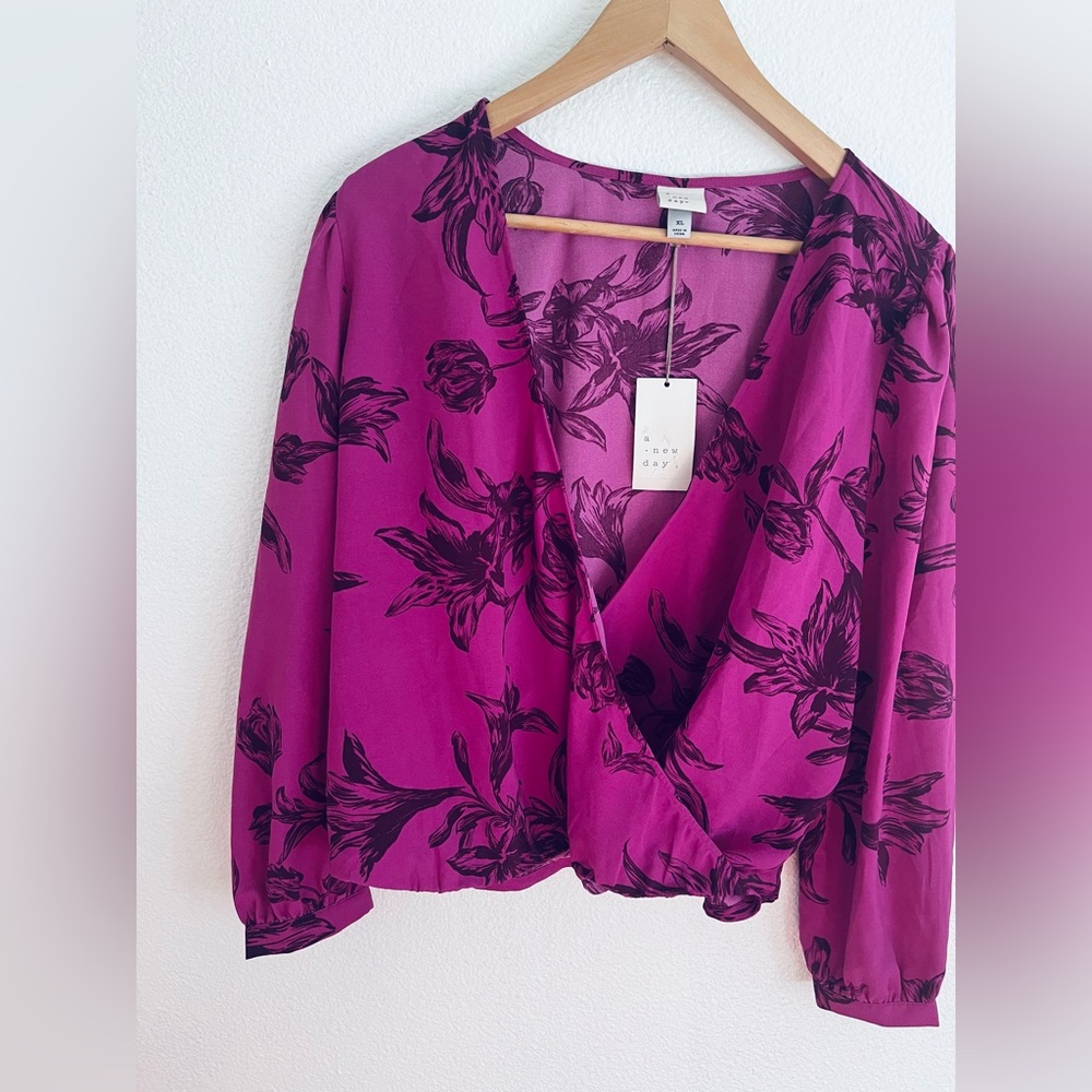 A New Day Purple Floral Puff Long Sleeve Cropped Wrap Top XL - Picture 4 of 11